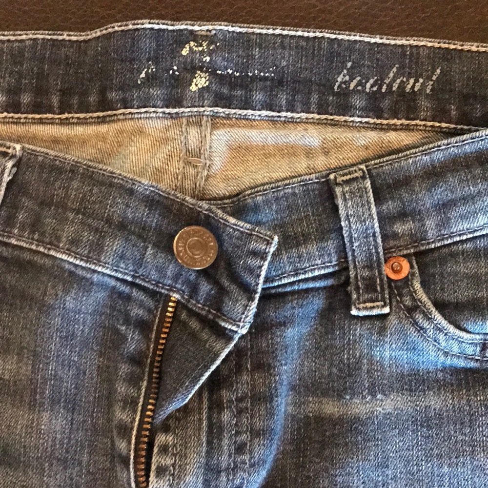 Jeans - Picture 2 of 3